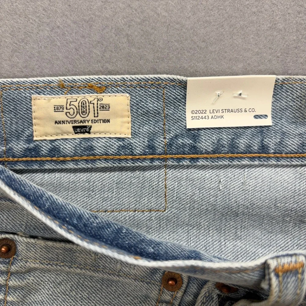 Levis 501 Original Fit Selvedge Jeans 150th Anniv. Mens‎ 36x34 Light Indigo New